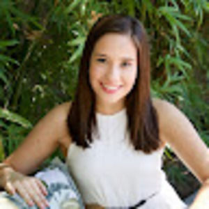 Meet your Posher, Ariela